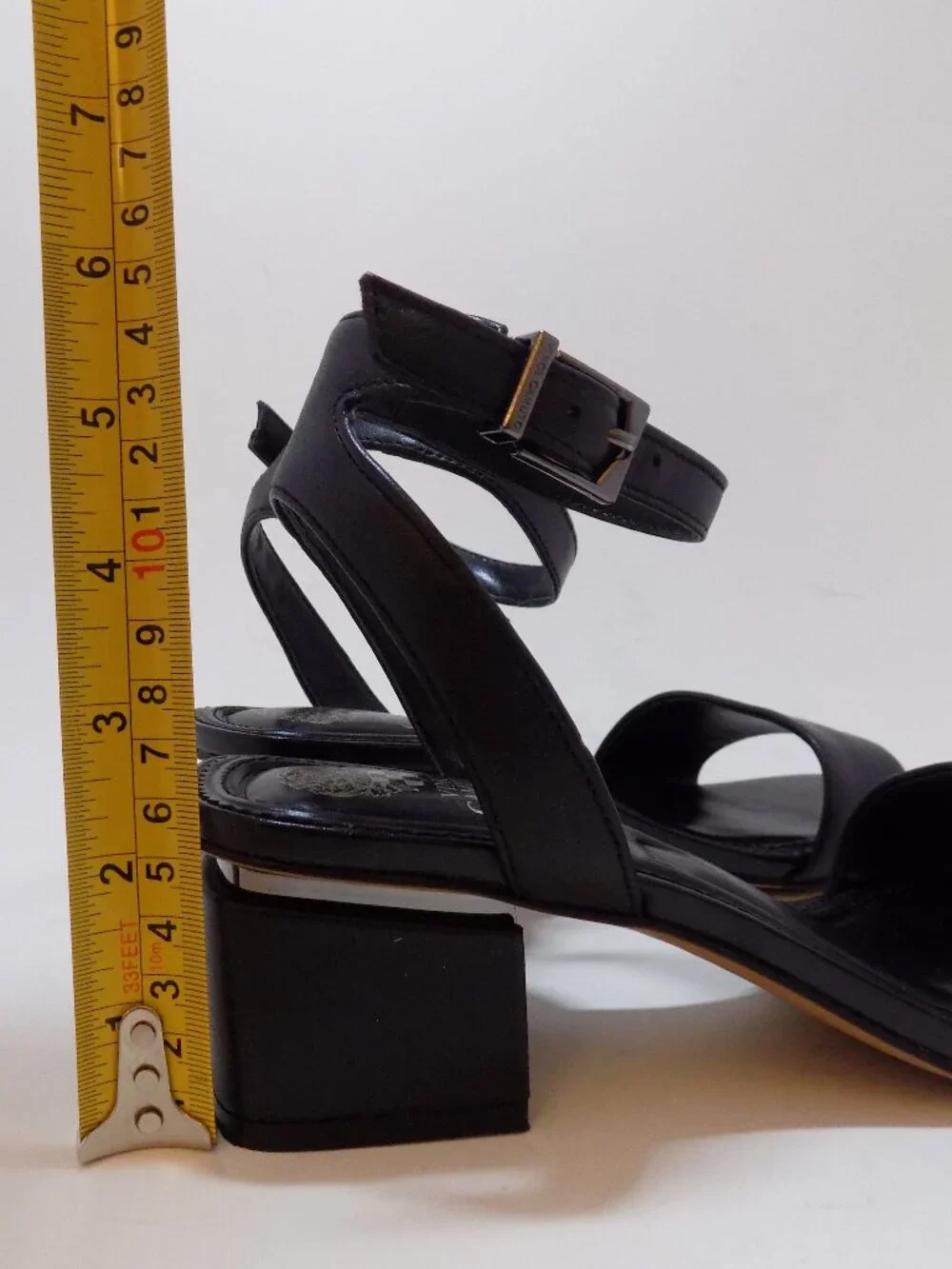 Vince Camuto VP Acaylee Sandals Women's- Size 7